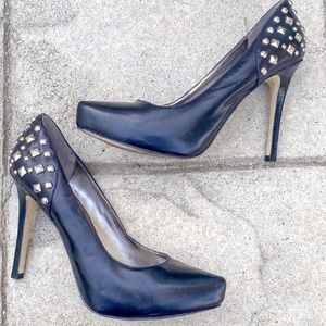 Marc fisher black studs embellished heels 8.5